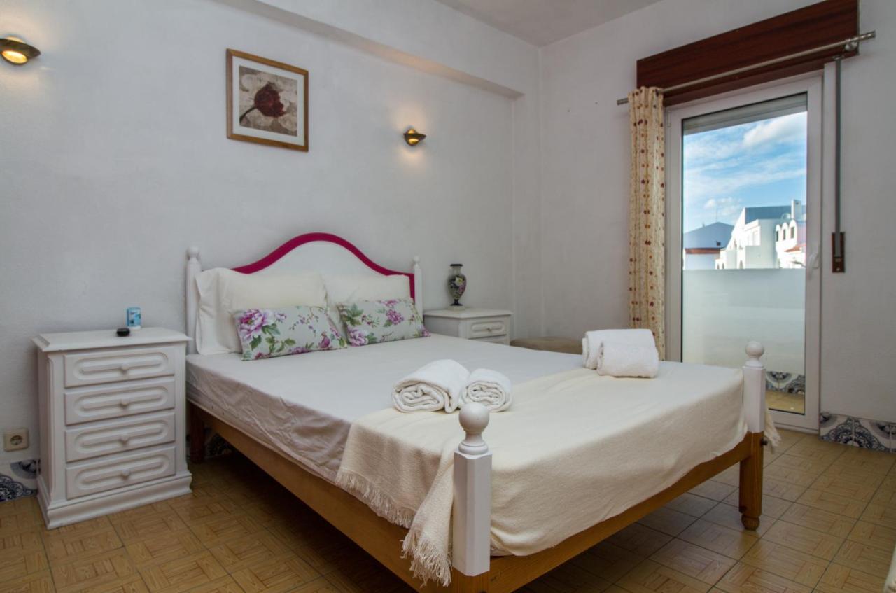 Ocean View Apartment - Pool And Sea View & Albufeira Center ภายนอก รูปภาพ