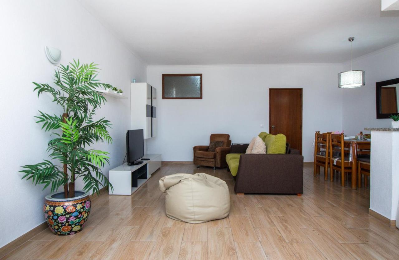 Ocean View Apartment - Pool And Sea View & Albufeira Center ภายนอก รูปภาพ