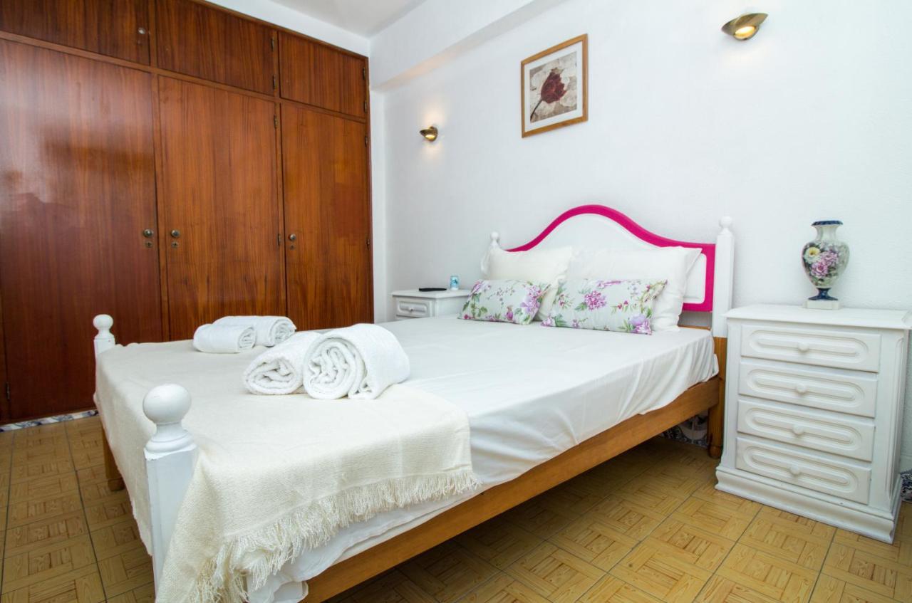 Ocean View Apartment - Pool And Sea View & Albufeira Center ภายนอก รูปภาพ